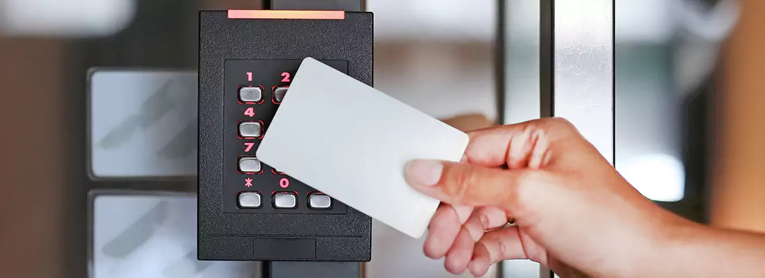 Benefits of Card Lock Readers for Properties in Oviedo, FL